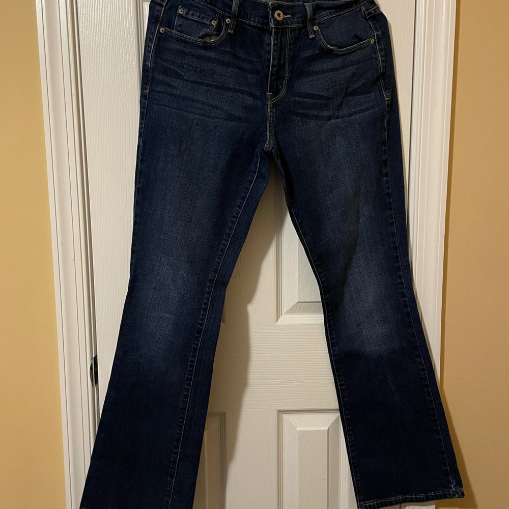 Levi’s 515 bootcut size 6